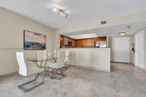 16699 Collins Ave 1605, Sunny Isles Beach FL - photo 21 of 27