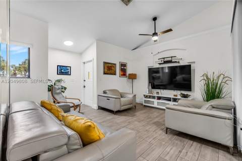 8211 NW 191st St 3-H, Hialeah FL - photo 9 of 50