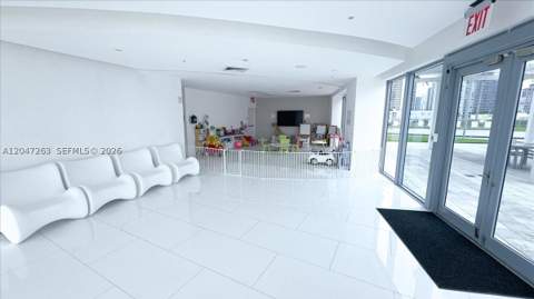 601 NE 36th St 2203, Miami FL - photo 20 of 25