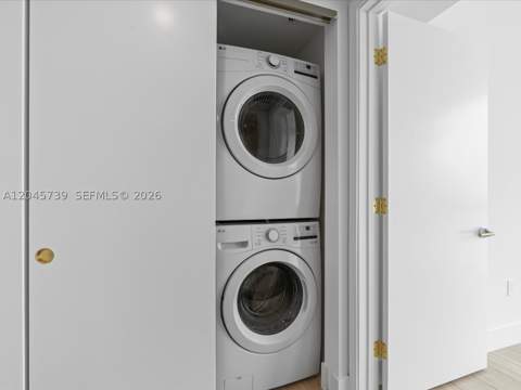 90 NE 32nd St 901, Miami FL - photo 15 of 32