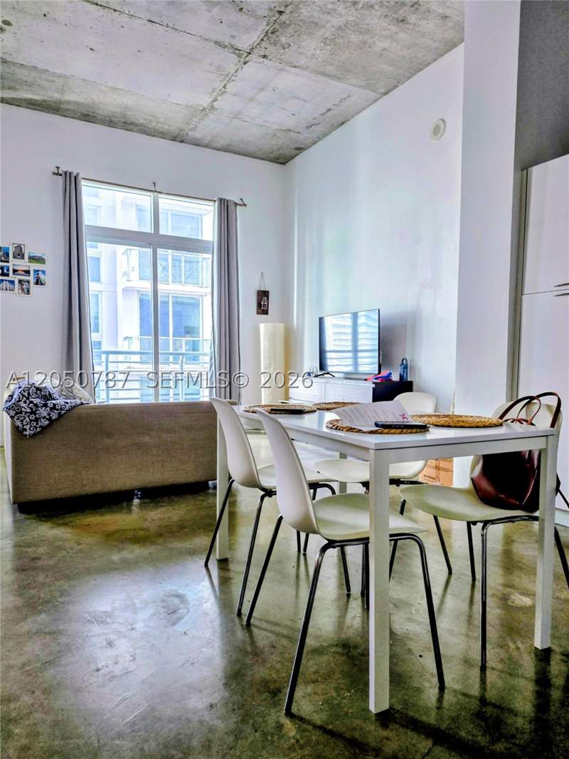 1 bedroom Condominium at 234 NE 3rd St Uph09, The Loft Downtown Condo, Miami — photo 3