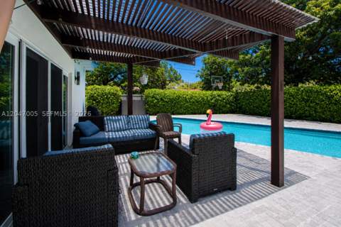 41 NW 109th St, Miami Shores FL - photo 9 of 48