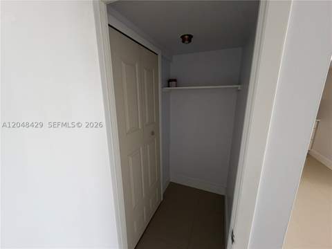 18011 Biscayne Blvd 1802, Aventura FL - photo 12 of 33