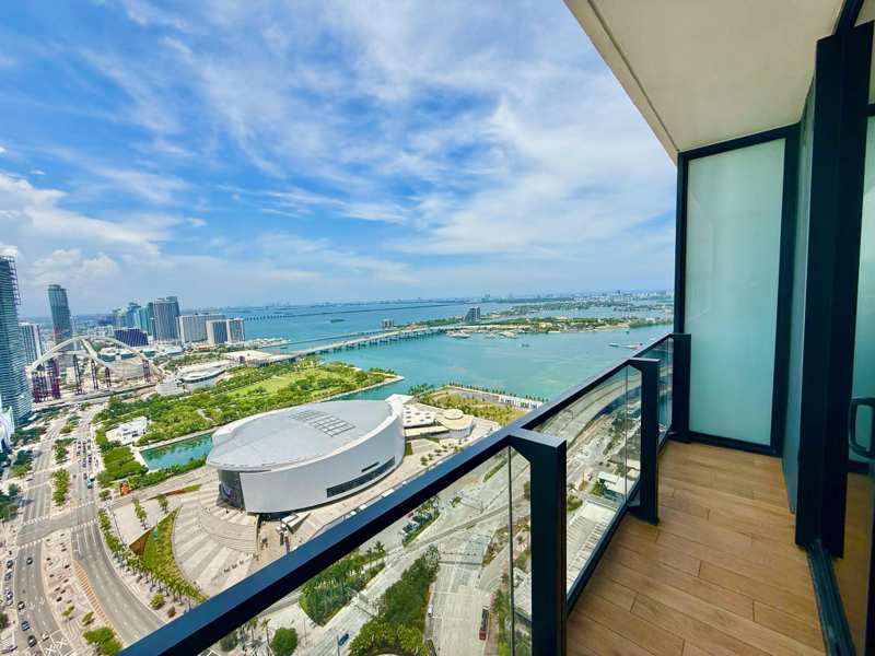 1 bedroom Condominium at 398 NE 5th Street 3907, Map Of Miami Dade Co. FL., Miami — photo 1