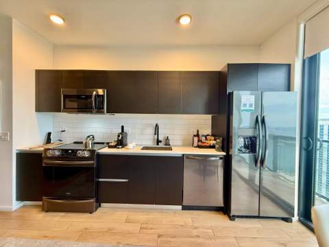 398 NE 5th Street 3907, Miami FL - photo 18 of 23
