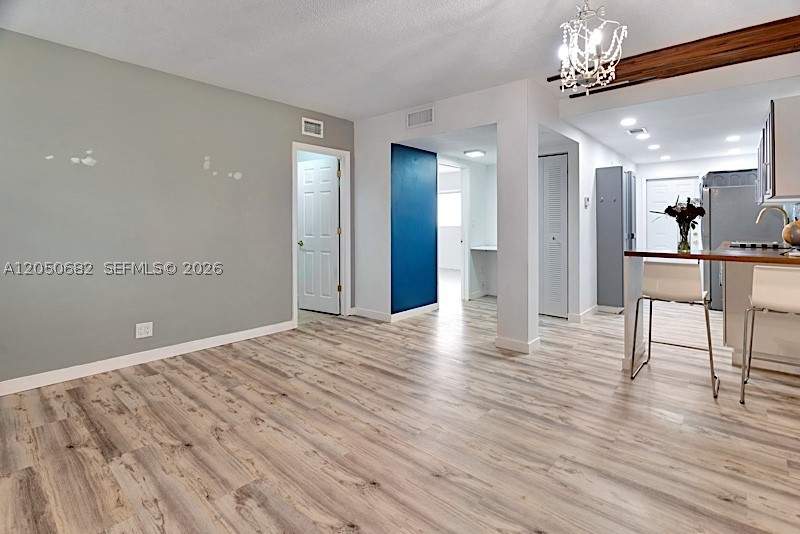 2 bedroom Condominium at 1450 NE 170th St 204, Floridian Arms Condo, North Miami Beach — photo 4