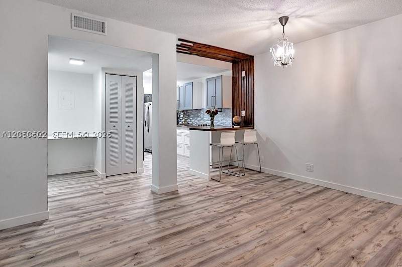 2 bedroom Condominium at 1450 NE 170th St 204, Floridian Arms Condo, North Miami Beach — photo 5