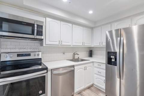 20515 E Country Club Dr 2044, Aventura FL - photo 10 of 44