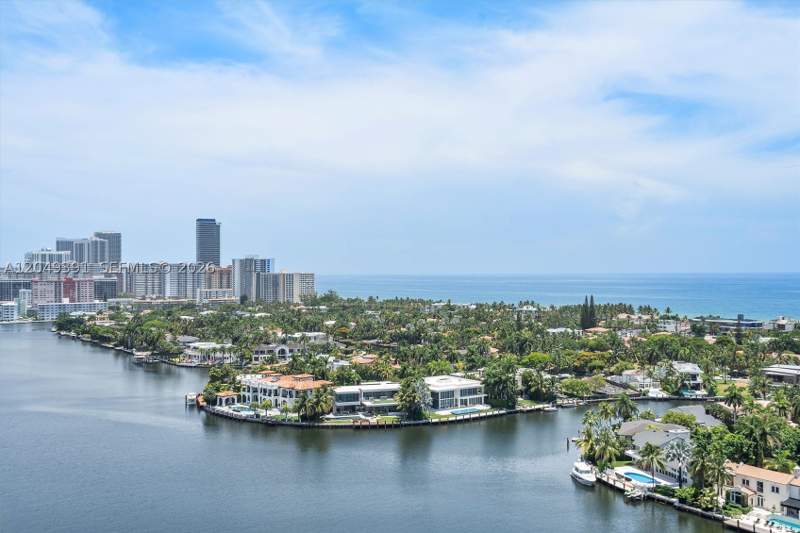 2 bedroom Condominium at 20515 E Country Club Dr 2044, Waterview Condo, Aventura — photo 4