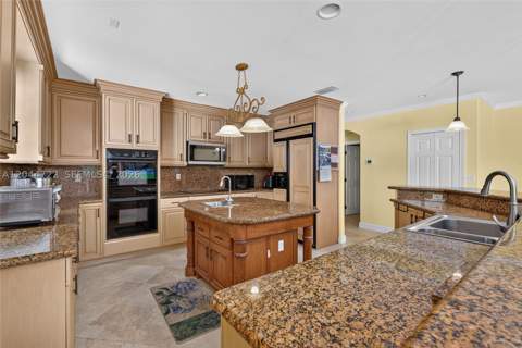 6255 SW 120th St, Pinecrest FL - photo 9 of 62