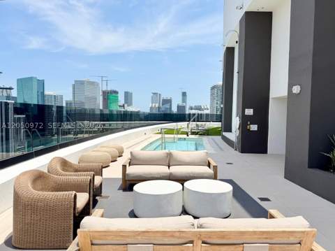 225 N Miami Ave 308, Miami FL - photo 10 of 24
