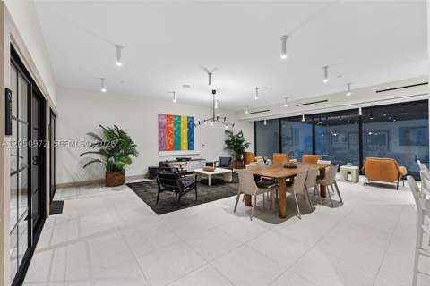 225 N Miami Ave 308, Miami FL - photo 17 of 24