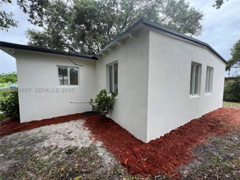 1831 Wilmington St, Opa Locka FL - photo 18 of 19
