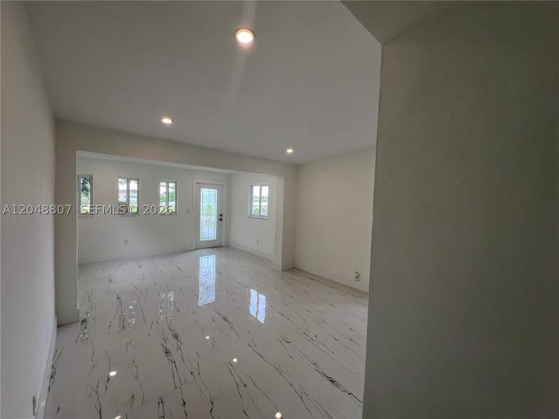 2 bedroom SingleFamilyResidence at 1831 Wilmington St, Magnolia Gardens Consolid, Opa Locka — photo 4