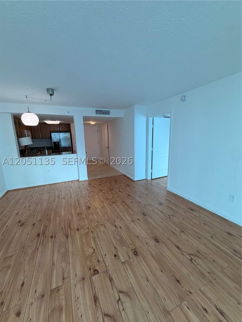 1 bedroom Condominium at 2101 Brickell Ave 502, Skyline On Brickell Condo, Miami — photo 4