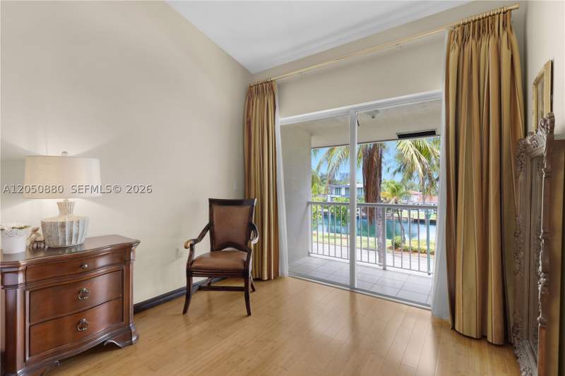 4 bedroom Condominium at 21399 Marina Cove Cir M-15, Marina Cove At Harbor Vil, Aventura — photo 2