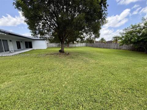 22262 SW 127th Pl, Miami FL - photo 6 of 13