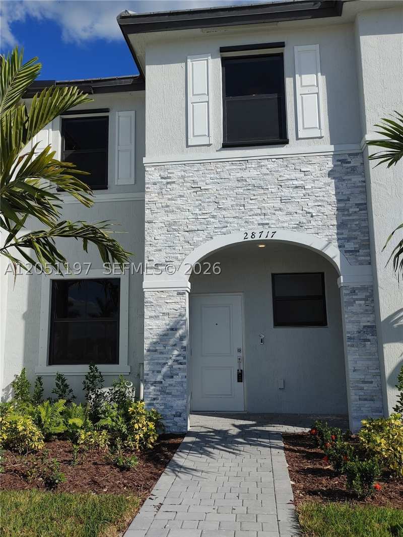 3 bedroom Townhouse at 28717 SW 132nd Pl, Pine Isle, Homestead — photo 1
