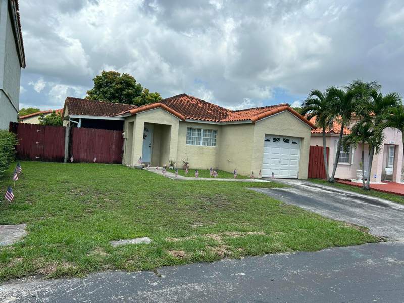 3 bedroom SingleFamilyResidence at 15156 SW 128th Court, Deerwood Estates, Miami — photo 3