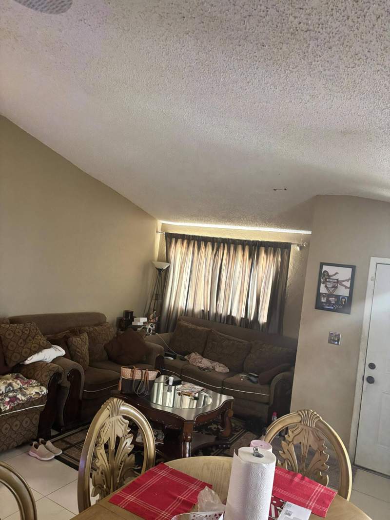 3 bedroom SingleFamilyResidence at 15156 SW 128th Court, Deerwood Estates, Miami — photo 4