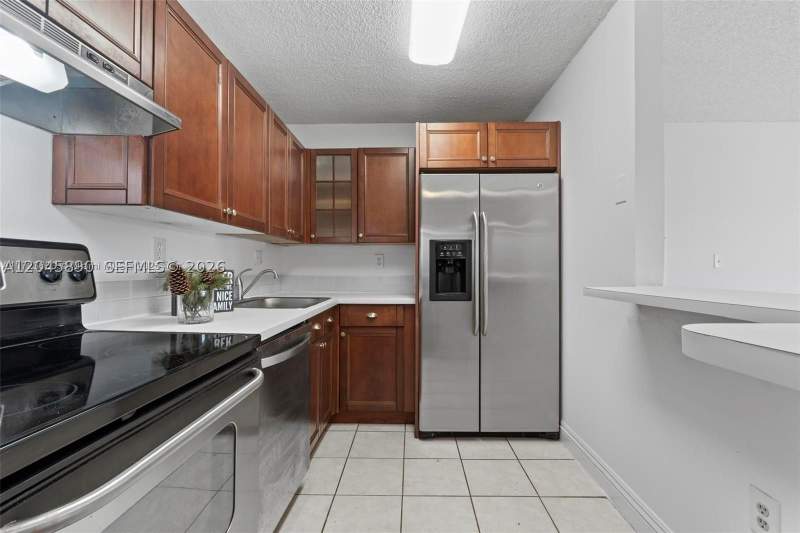 2 bedroom Condominium at 15600 SW 80th St L-203, The Courts At Kendall Con, Miami — photo 5