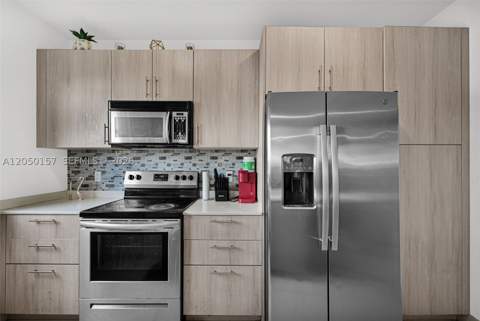 1191 NW 1st St, Florida City FL - photo 12 of 36