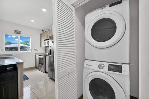 1191 NW 1st St, Florida City FL - photo 13 of 36