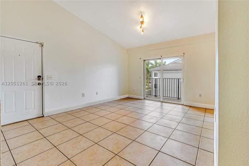 2 bedroom Condominium at 15410 SW 284th St 8305, Vista Trace 8 Condo, Homestead — photo 2