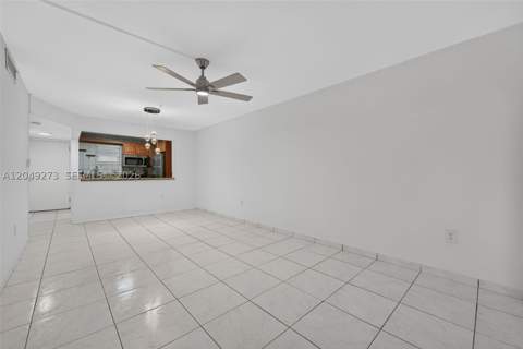 10300 Coral Way C25, Miami FL - photo 10 of 32