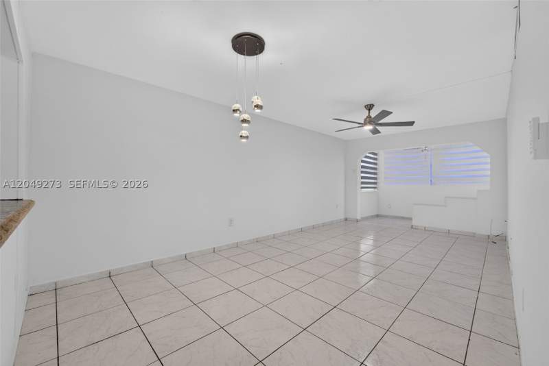 2 bedroom Condominium at 10300 Coral Way C25, Coral Way Village Condo, Miami — photo 5