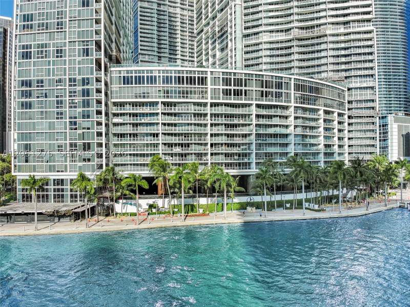 1 bedroom Condominium at 475 Brickell Ave 3111, Iconbrickell Condo No 1, Miami — photo 2