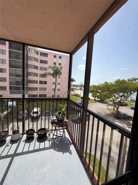 20850 San Simeon Way 302-5, Miami FL - photo 12 of 49
