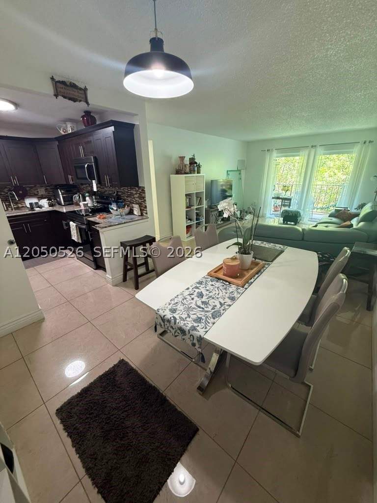 2 bedroom Condominium at 9405 W Flagler St 212D, Castillian Club Condo, Miami — photo 4