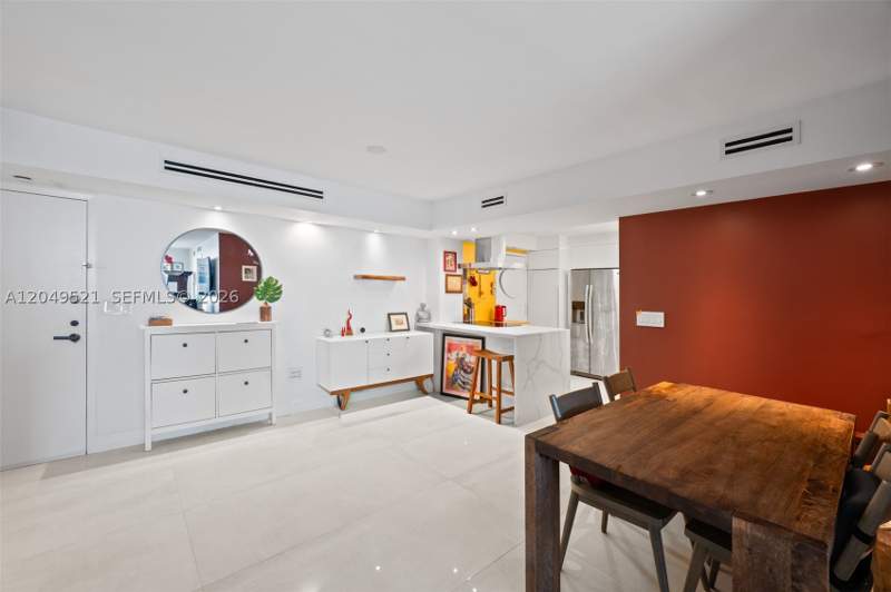1 bedroom Condominium at 2333 Brickell Ave 1909, Brickell Bay Club Condo, Miami — photo 4