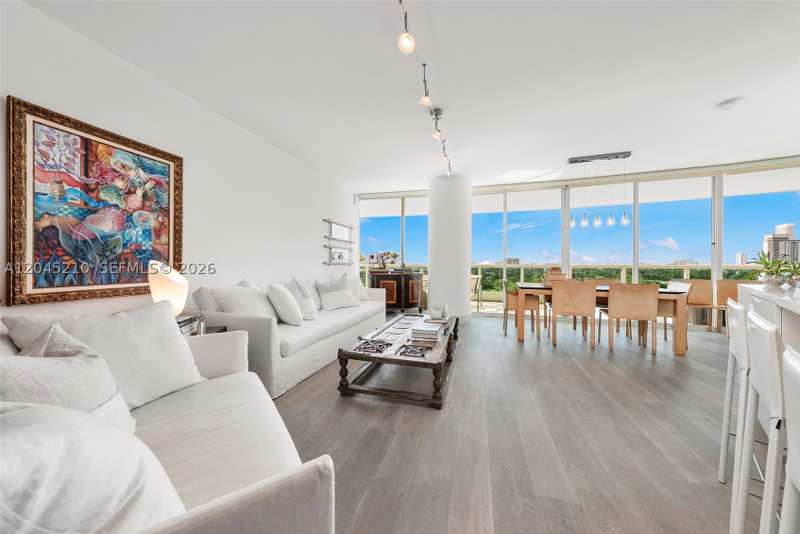 1 bedroom Condominium at 2127 Brickell Ave 1006, Bristol Tower Condo, Miami — photo 1