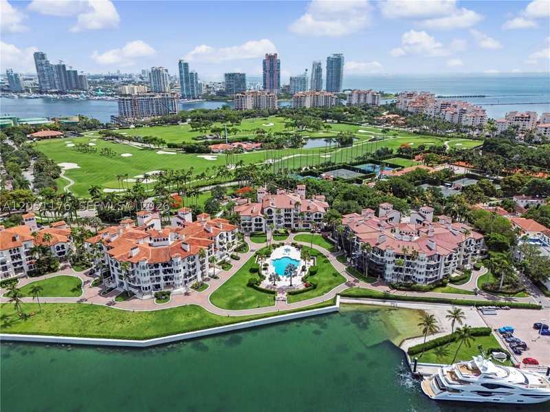 3 bedroom Condominium at 2124 Fisher Island Dr 2124, Bayside Village East, Miami Beach — photo 1