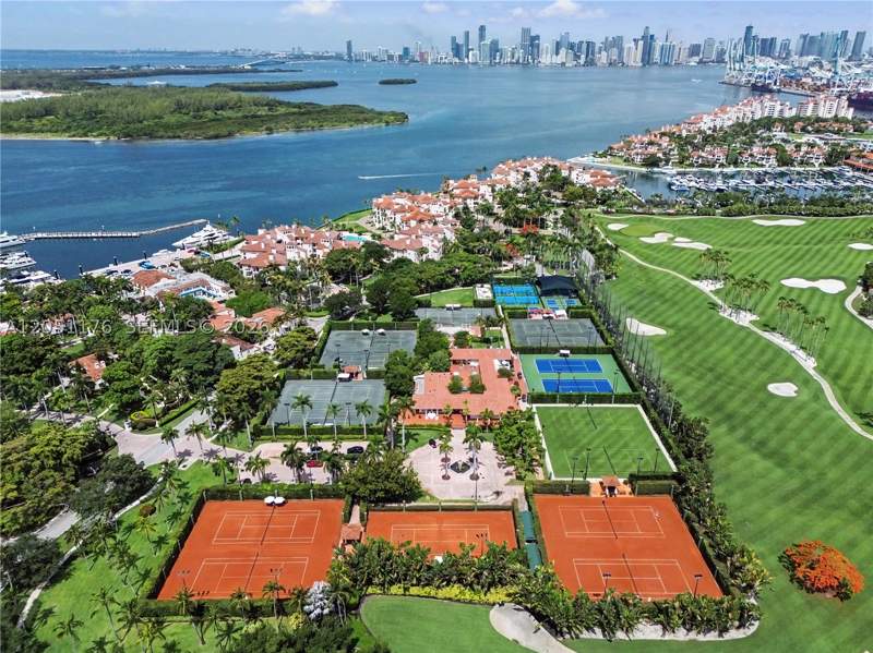 3 bedroom Condominium at 2124 Fisher Island Dr 2124, Bayside Village East, Miami Beach — photo 3
