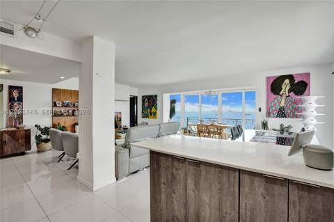 11111 Biscayne Blvd 1915, Miami FL - photo 10 of 43