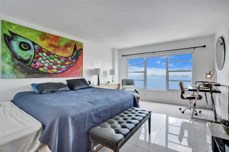 2 bedroom Condominium at 11111 Biscayne Blvd 1915, Jockey Club Condo, Miami — photo 4