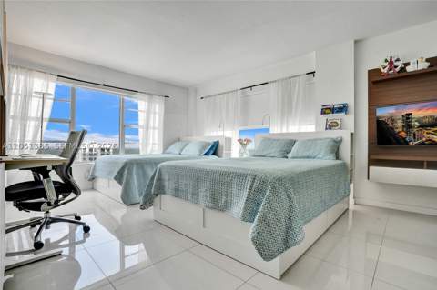11111 Biscayne Blvd 1915, Miami FL - photo 6 of 43