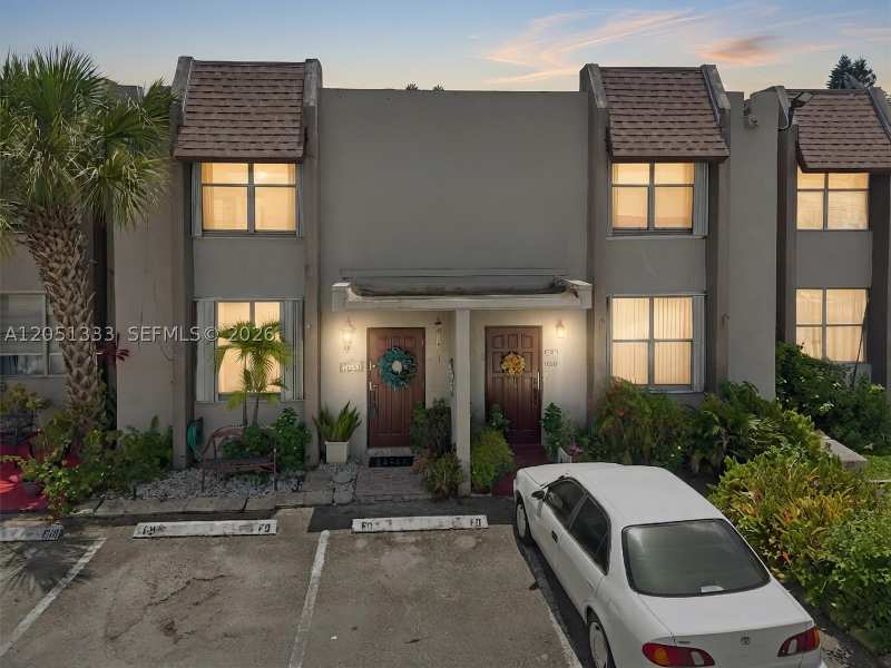 2 bedroom Condominium at 14241 Memorial Hwy 9f Hwy, Woodlands Townhouse Condo, Miami — photo 1
