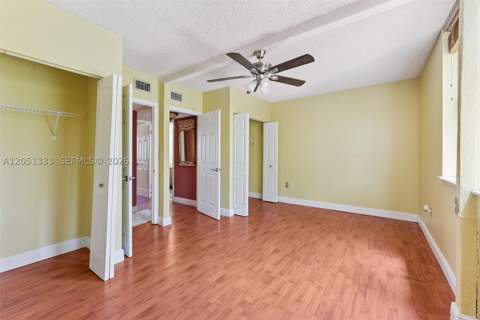 14241 Memorial Hwy 9f Hwy, Miami FL - photo 18 of 47
