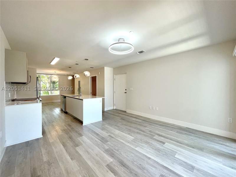 2 bedroom Condominium at 2535 NE 193rd St 3212, Riverwood, Miami — photo 4