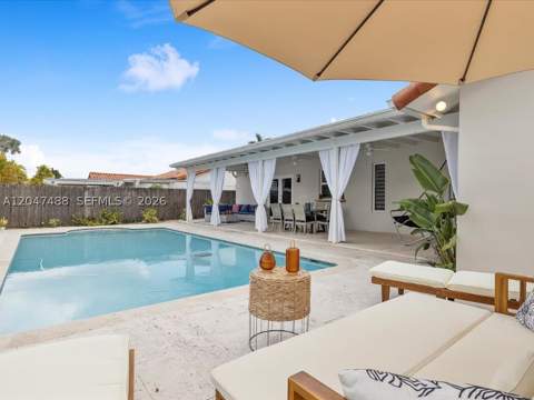 9840 SW 3rd St, Miami FL - photo 6 of 25