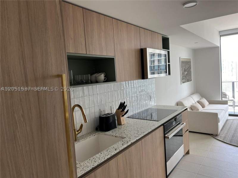 1 bedroom Condominium at 159 NE 6th St 2807, 159 NE 6th Street Condo, Miami — photo 4