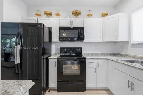 357 NE 35th Ter, Homestead FL - photo 20 of 49