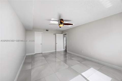 16590 NE 26th Ave 502, North Miami Beach FL - photo 12 of 27