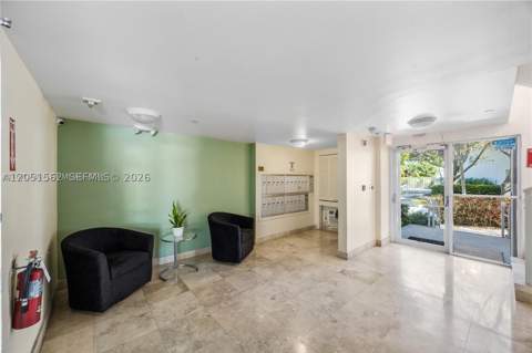 16590 NE 26th Ave 502, North Miami Beach FL - photo 24 of 27