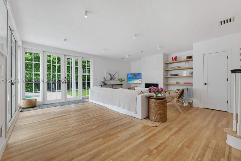 4 bedroom SingleFamilyResidence at 5130 SW 73rd Ter, Southern Pines, Miami — photo 4