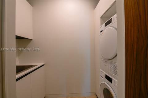 5 Grove Isle Dr L404, Coconut Grove FL - photo 11 of 25